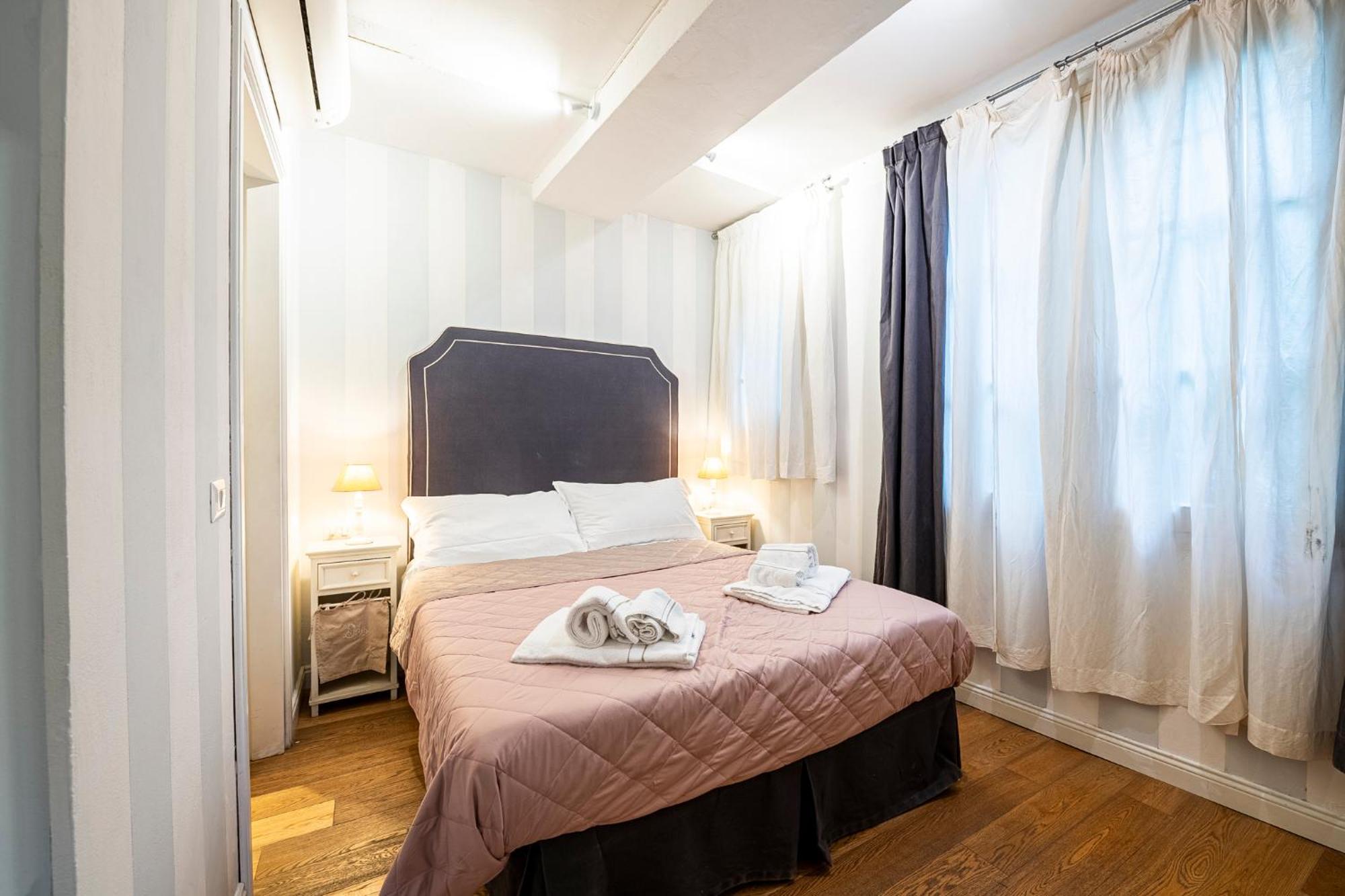Suite In Pz. Michelangelo: Due Camere Con Due Bagni Florenz Exterior foto